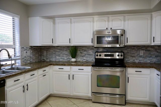 2529 W BIG OAK Street, Phoenix, AZ 85085