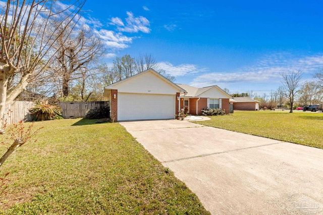 167 Carrier Dr, Pensacola, FL 32506