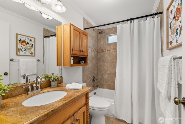 13509 SE 339th Ct, Auburn, WA 98092