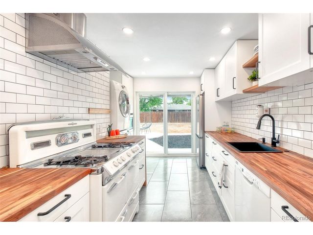7655 Marilyn Jean Dr, Arvada, CO 80004