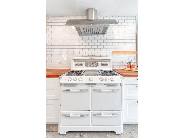 7655 Marilyn Jean Dr, Arvada, CO 80004