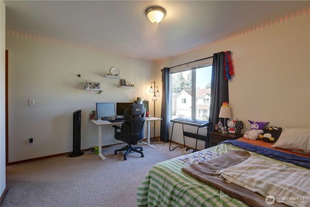 29704 SE 217th pl se, Kent, WA 98042