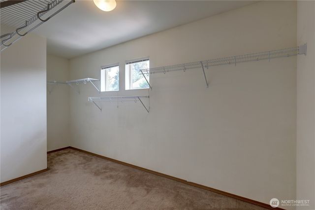 29704 SE 217th pl se, Kent, WA 98042