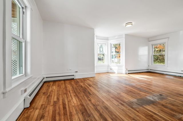 93 Pleasant Street, Littleton, NH 03561