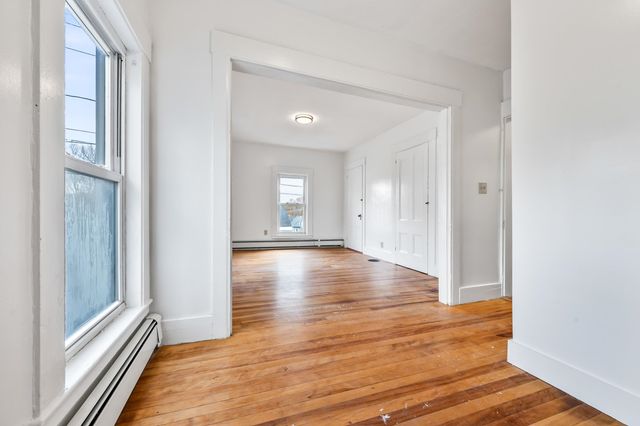 93 Pleasant Street, Littleton, NH 03561