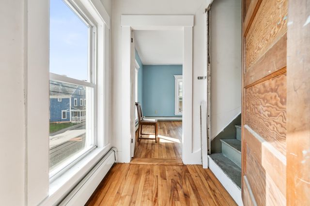 93 Pleasant Street, Littleton, NH 03561