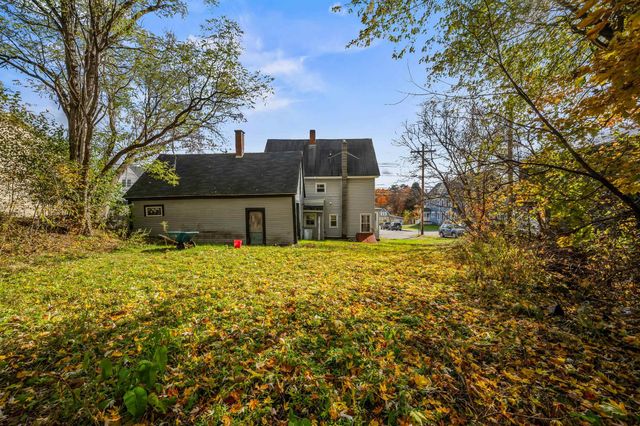 93 Pleasant Street, Littleton, NH 03561