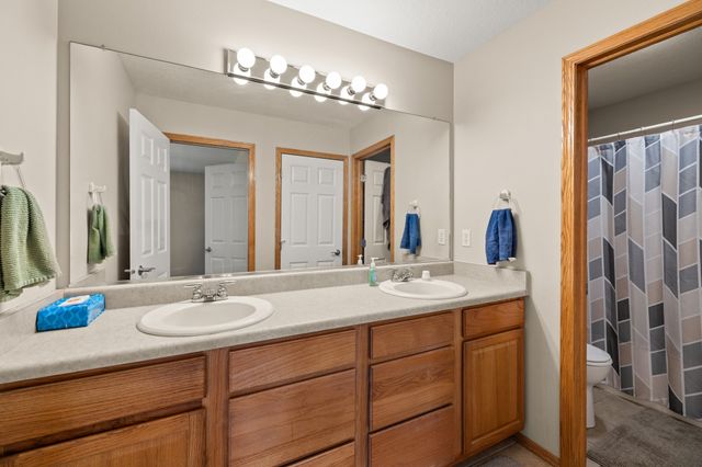 1106 SE Birch Lane, Ankeny, IA 50021