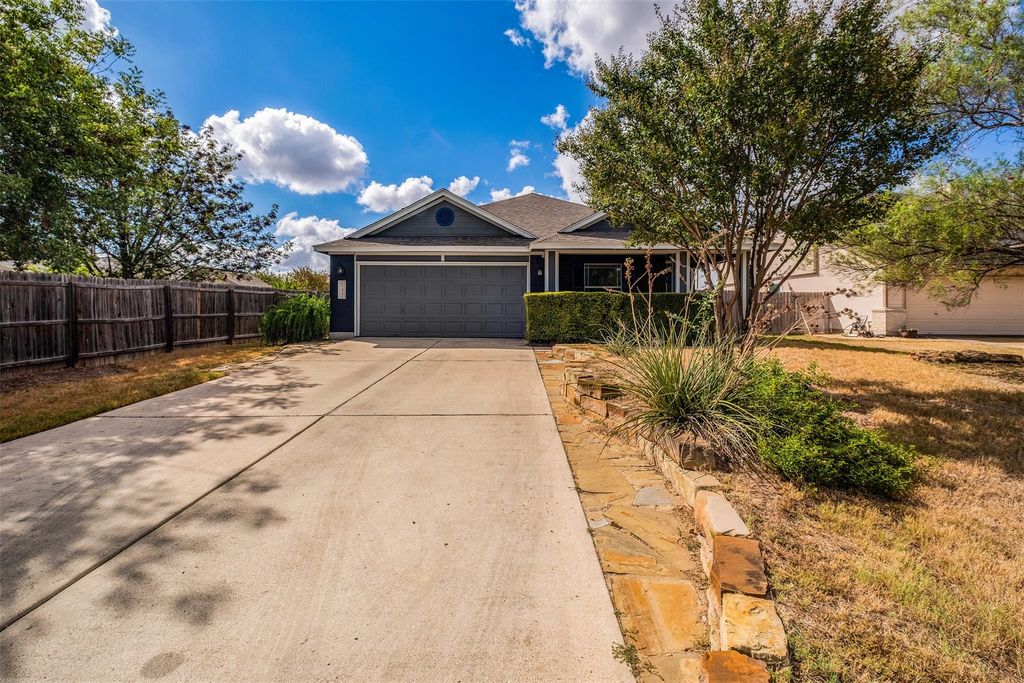 745 Caylor CV, Bastrop, TX 78602