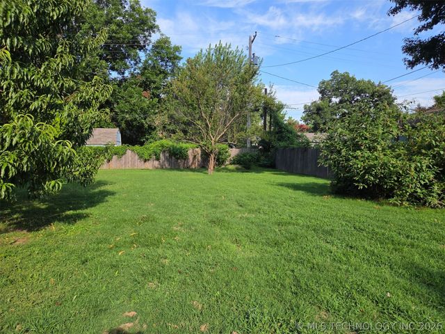4110 S Detroit Avenue, Tulsa, OK 74105