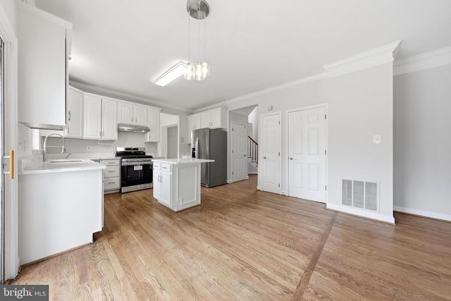 6303 IVERSON TER N, Frederick, MD 21701