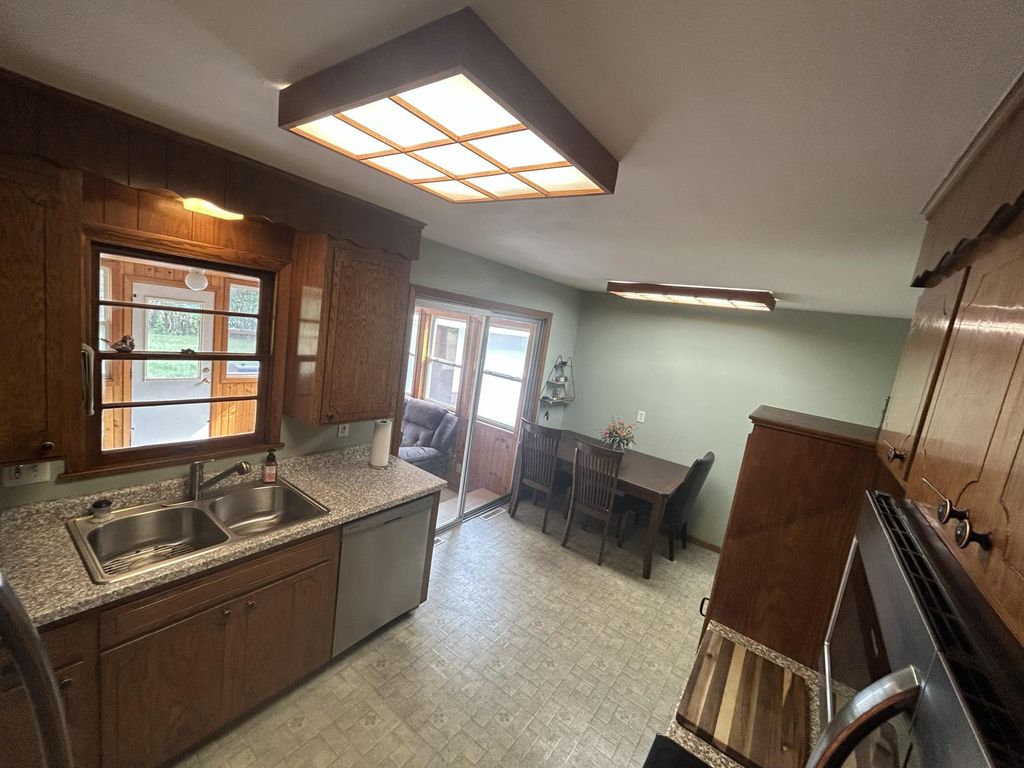 10213 Wentworth Avenue S, Bloomington, MN 55420 — photo 4