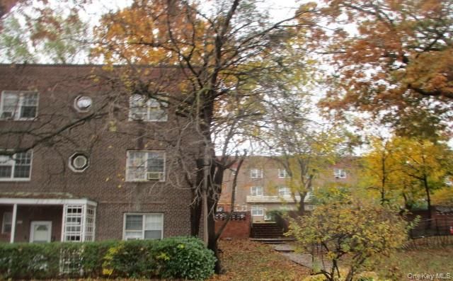 135-12 77 Avenue 7C, Kew Garden Hills, NY 11367