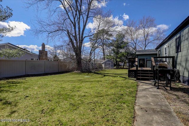 19 Georgian Boulevard, Jackson, NJ 08527