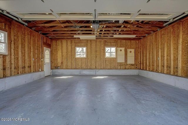 19 Georgian Boulevard, Jackson, NJ 08527