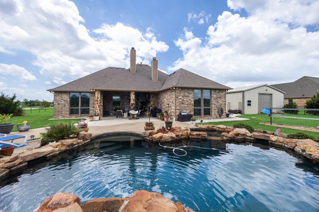 5038 White Pine Drive, Royse City, TX 75189