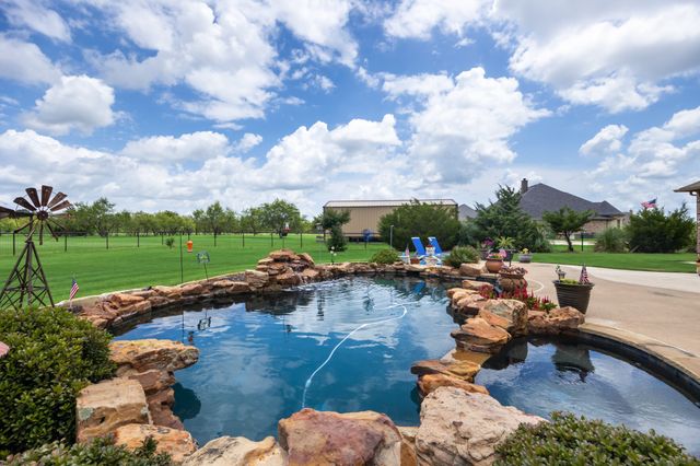 5038 White Pine Drive, Royse City, TX 75189