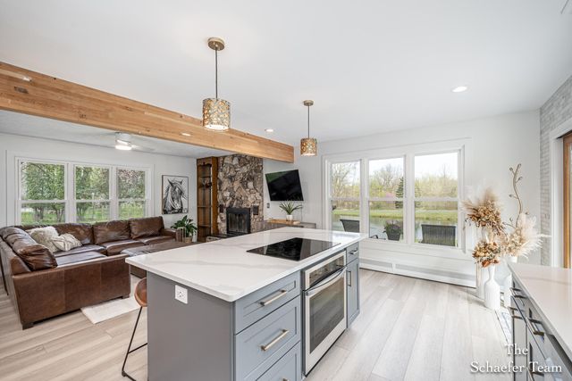 12666 Grand River Drive Se, Lowell Twp, MI 49331