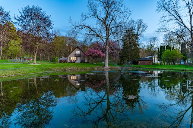 12666 Grand River Drive Se, Lowell Twp, MI 49331