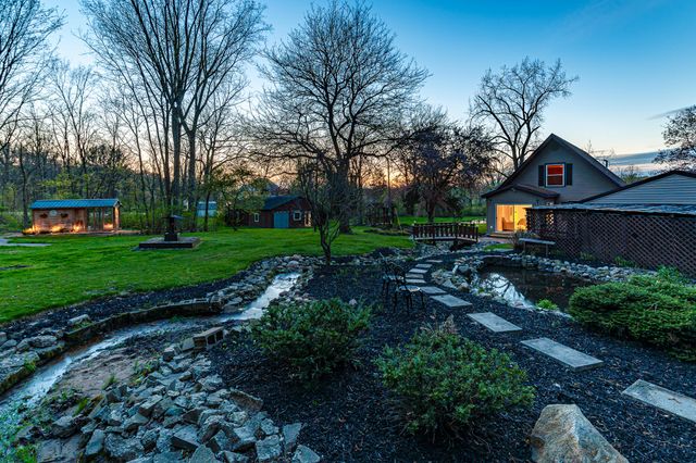 12666 Grand River Drive Se, Lowell Twp, MI 49331