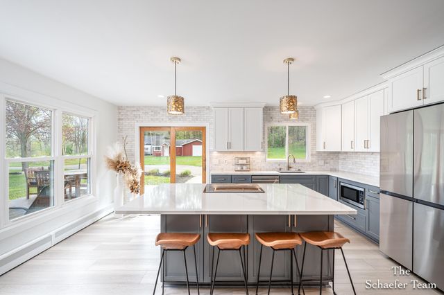 12666 Grand River Drive Se, Lowell Twp, MI 49331