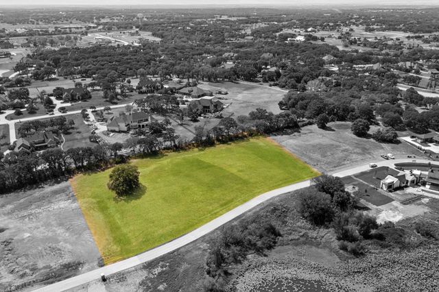1318 Clydesdale Road, Bartonville, TX 76226