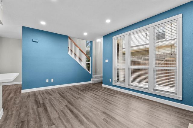 1881 Bering Drive 55, Houston, TX 77057
