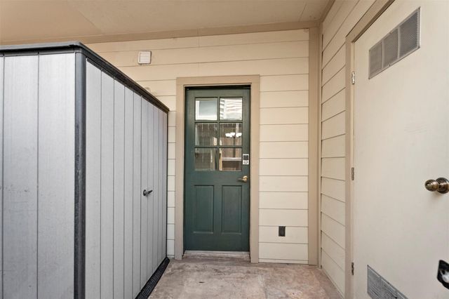 1881 Bering Drive 55, Houston, TX 77057