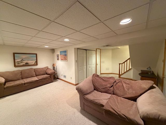 121 W Patty LANE, Monroeville, PA 15146
