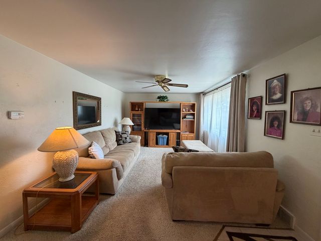 121 W Patty LANE, Monroeville, PA 15146