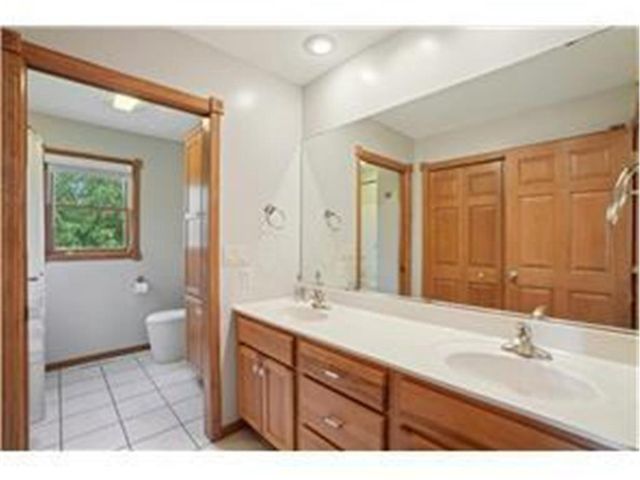 988 County Road T, Hammond, WI 54015