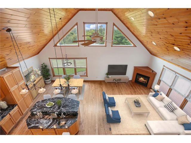 988 County Road T, Hammond, WI 54015