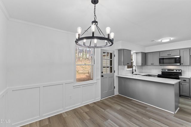 5529 Hamstead Crossing, Raleigh, NC 27612