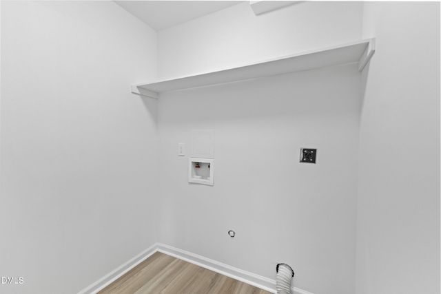 5529 Hamstead Crossing, Raleigh, NC 27612