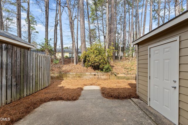 5529 Hamstead Crossing, Raleigh, NC 27612