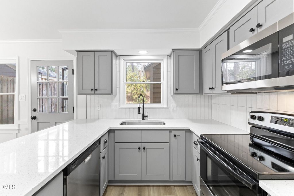 5529 Hamstead Crossing, Raleigh, NC 27612