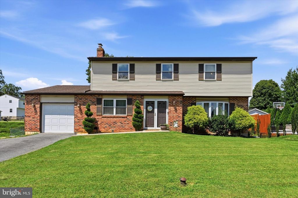 2237 GETTYSBURG DR, ASTON, PA 19014 — exterior