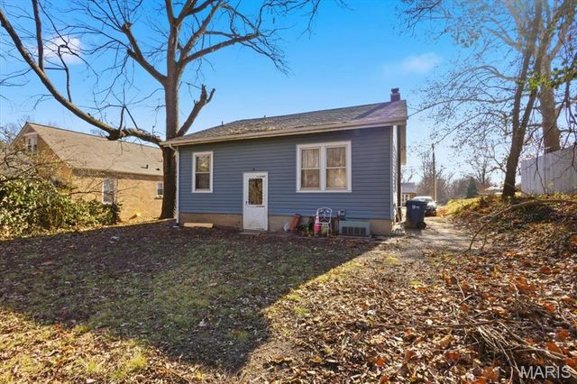 619 Carson Road, Ferguson, MO 63135