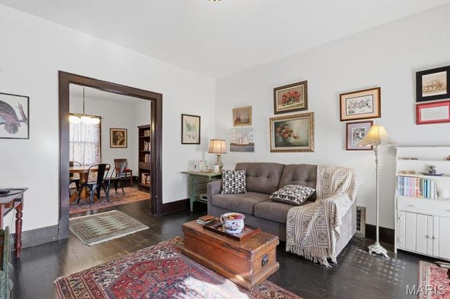 619 Carson Road, Ferguson, MO 63135