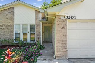 3501 Old Oaks Drive, Baytown, TX 77521