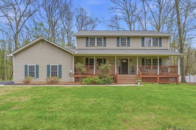 11 Peacock Circle, Washingtonville, NY 10992