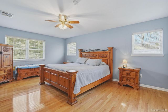11 Peacock Circle, Washingtonville, NY 10992