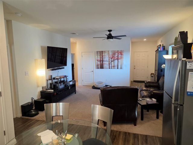 104 Circe DR 93B, Jarrell, TX 76537