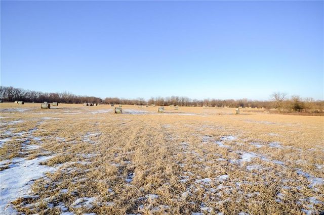 14546 NE CR 5313 Road, Adrian, MO 64720