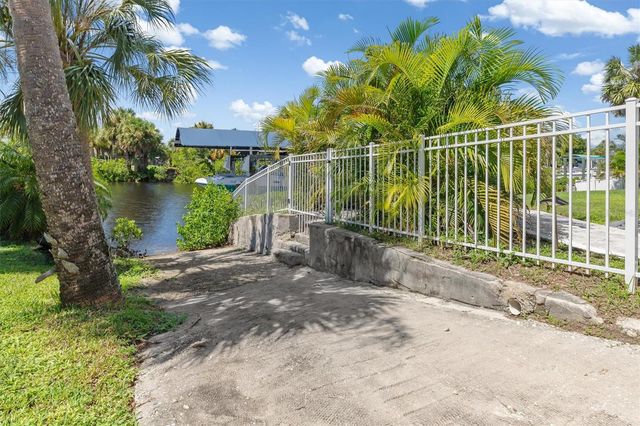 4494 WYNKOOP CIRCLE, Port Charlotte, FL 33948