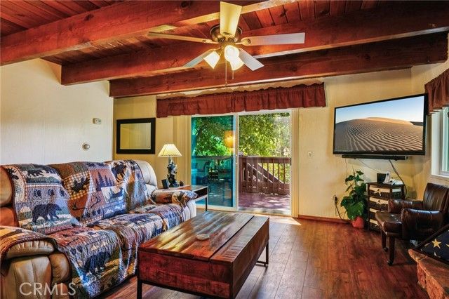 463 Delle Drive, Crestline, CA 92325