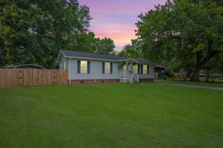 401 Amy Drive, Goose Creek, SC 29445