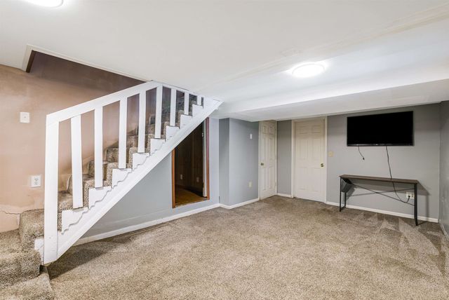 806 RANDOLPH ST, Staunton, VA 24401