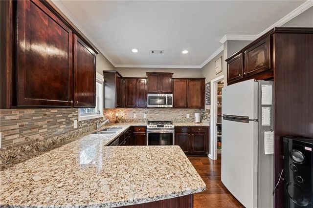 555 Evergreen Way, Jefferson, GA 30549