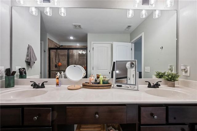 555 Evergreen Way, Jefferson, GA 30549